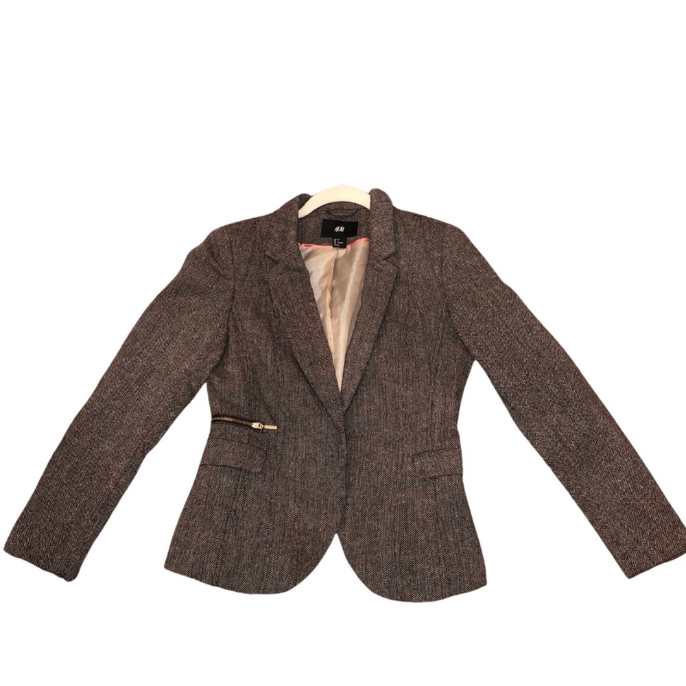 H&M Women’s Fitted Blazer Herringbow Pattern